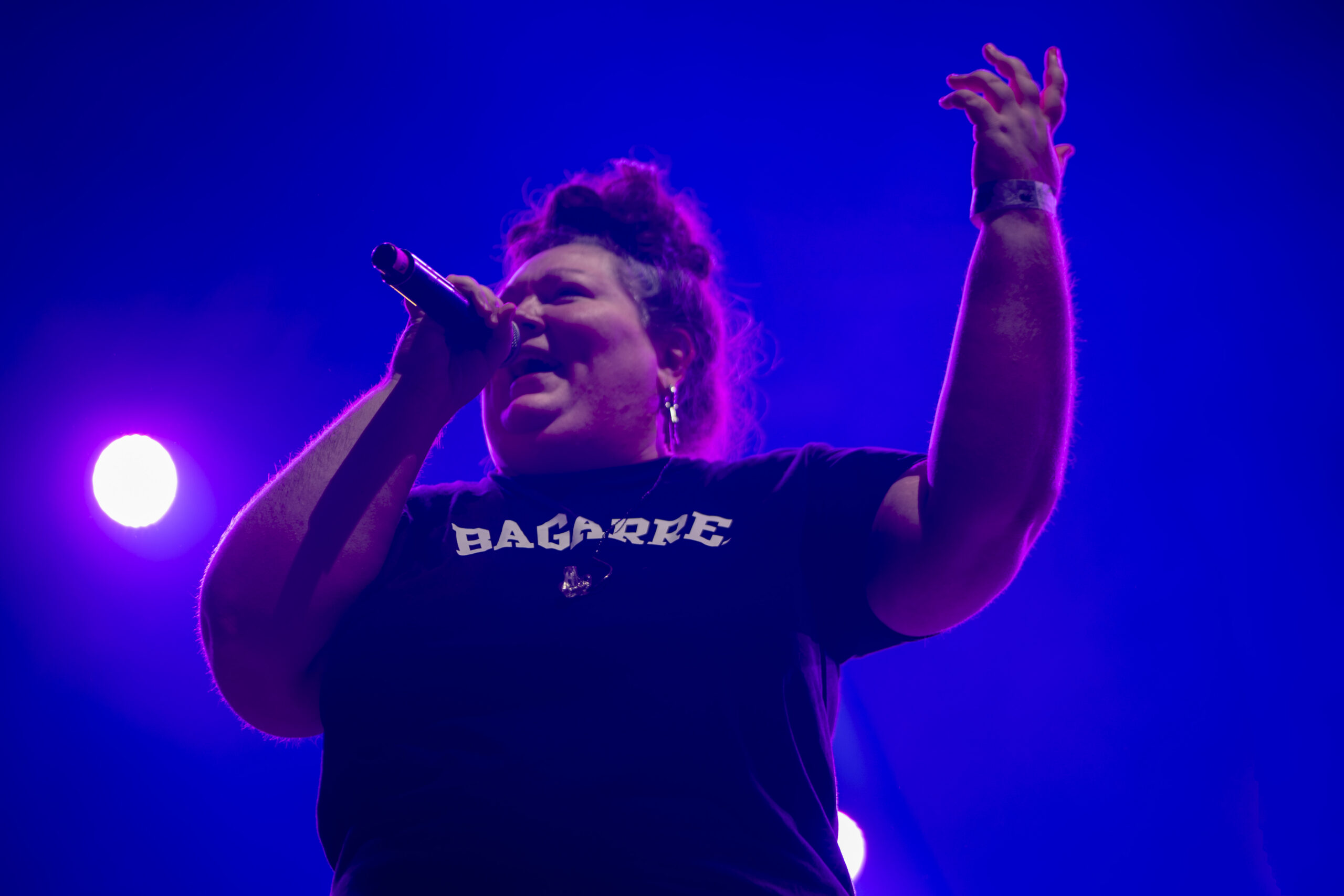 photographe concert haut de france lille artiste secours populaire mathilde sur scene